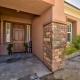 Joshua Tree Getaway with Pool, Spa, BBQ and Sleeps 12, Indio - Foto 5