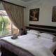 Blue Sky Manor, Roodekrans (foto 10)