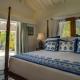 Ideally Located Villa with Indonesian Artworks, Saint Barthelemy - Foto 3
