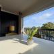 Elegant House Where you Call it Home in Northcote, Окленд - Фото 8