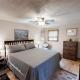 Knotty & Nice - Pet Friendly - Fireplace - Washer - Dryer - Grill, Red River - Fotografie 9