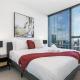 Sleek Lvl 75 Apt w Skyline Views in Aurora Complex, Melbourne - Foto 2