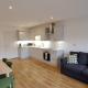 Modern, spacious one bed flat in heart of Monmouth - Zdjęcie 1