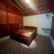 Pongo Guest House & only jungle trekking whit us, Bukit Lawang - Foto 5