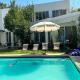 Shrubly Suite 1 - Peaceful, Stylish in Sandton-Backup Power Johannesbourg - Photo 2
