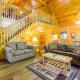 Sevierville Cabin with Hot Tub and Deck! - Foto 5