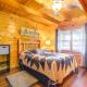 Sevierville Cabin with Hot Tub and Deck! - Foto 10