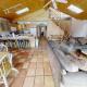 Ski View Chalet - WiFi - Fireplace - Washer - Dryer - Grill - Fire Pit, Red River (foto 4)