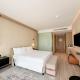 Laya Resort Phuket, Strand Layan (Foto 2)