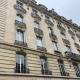 Contemporary apartment 150 meters from Place Victor Hugo Paris 16, Paris - Photo 9