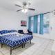 Steps 2 Beach, Prime Ocean Dr Condo w/2 Queen Beds, Miami Beach - Fotografie 4