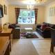 2 Bed GF Apartment Walking distance to the beach Bournemouth - Photo 4