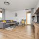 Modern Apartments with Parking and AC Warsaw Suburbs by Noclegi Renters, Konstancin-Jeziorna