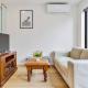 Ventura Escape Townhouse with Parking and Patio, Окленд - Фото 6