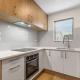 Ventura Escape Townhouse with Parking and Patio, Окленд - Фото 9