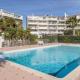 Studio lumineux, terrasse, piscine proche plages