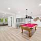 King Beds - Game Room - Pool - Beach 2m - 2,100sqft Largo - Fotografie 8