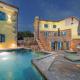 Villa Melary with Pool and Jacuzzi