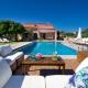 Villa Litsarda, Litsárdha
