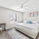 Spacious 2BR King Suites w Pool, Gym, Laundry - Close to Downtown, Austin (zdjęcie 4)