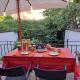 Casa Mari - free secure parking, breakfast, private bathroom, wifi, garden, aircon, 5 min walk to metro and train station, Milan - Photo 9