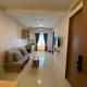 Apt Oak Tower 2BR with Wi-Fi & Pool by Damaresa Jakarta - Fotografie 2