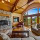 New! Steelhead Chalet 23 - Tamarack Resort - Deck - Garage - WiFi - Hot tub, Donnelly (fotografie 3)