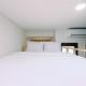 Minimalist and Good Deal Studio Transpark Cibubur Apartment By Travelio, Depok - Fotografie 1