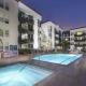 Spacious Home, 2 Beds, Pool, Hot tub, Gym, Free Parking, Los Angeles - Foto 2