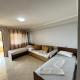 Dima's Apartments, Borsh