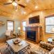 Cozy Waverly Cabin with Fireplace and Deck!, Waverly (photo 4)