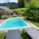 Chalet Alpenzauber mit beheiztem Pool, Inzell Инцелль - Фото 8