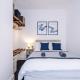 Modern 3-bed house in Manchester, ideal for long stays, FREE parking, city centre - sleeps upto 8 people, Manchester - Photo 3