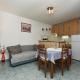 Apartment Mauro 2360, Rakalj (fotografie 2)