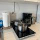 Cozy Motel Studio with kitchenette - 8, Edmonton (fotografie 3)