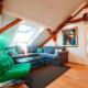 Spacious Penthouse with AC and Free Parking Steps Away From the Central Station, Koblenz - Foto 8