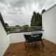 Moderne Ferienwohnung in Gelsenkirchen-Schalke für 1 bis 7 Personen mit Terrasse, ideal für Gruppen & Stadionbesuche, Gelsenkirchen - Kuva 6