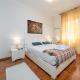 Stylish Flat with Balcony - 15 Min to Duomo, Milán - Fotografie 1