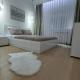 MINA modern & cozy apartment main city square GTC Skopje, Скопье - Фото 10