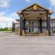 Super 8 by Wyndham Millbury/Toledo, Millbury