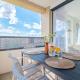 Bright 2BR - 8th floor, Balcony, Free Parking - by Gravity Prague, Praha - Fotografie 2