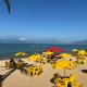 Desfrute bons momentos na praia Martim de Sá Pé na areia Aceitamos Pet pequeno porte, Caraguatatuba - Fotografie 4