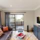 8 On Eagle Self Catering Apartment, Umtentweni - Fotografie 3