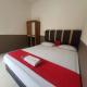RedDoorz at Permana Homestay near Supadio Airport Pontianak, Limbung (Foto 10)