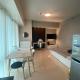 Modern Studio Unit with City and Golf Course View, Manille - Photo 1