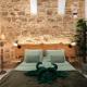Traditional Apartment with Maltese Internal Court Yard - Designed with Traditional Stone and Tiling, Valletta - Zdjęcie 4