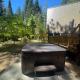 Cozy Chalet - Hot Tub with Meadow Views - Family & Pets, Fire Pit & BBQ, Arnold (foto 8)