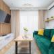Nowoczesny Apartament z balkonem i miejscem parkingowym Warszawa Ursus by Noclegi Renters, Varsavia - Foto 1