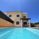 Serenity Villa in Geafond - Perfect for Relaxation