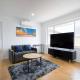 A Private Hideaway with Large Backyard and CarParks, Bayswater (фото 4)